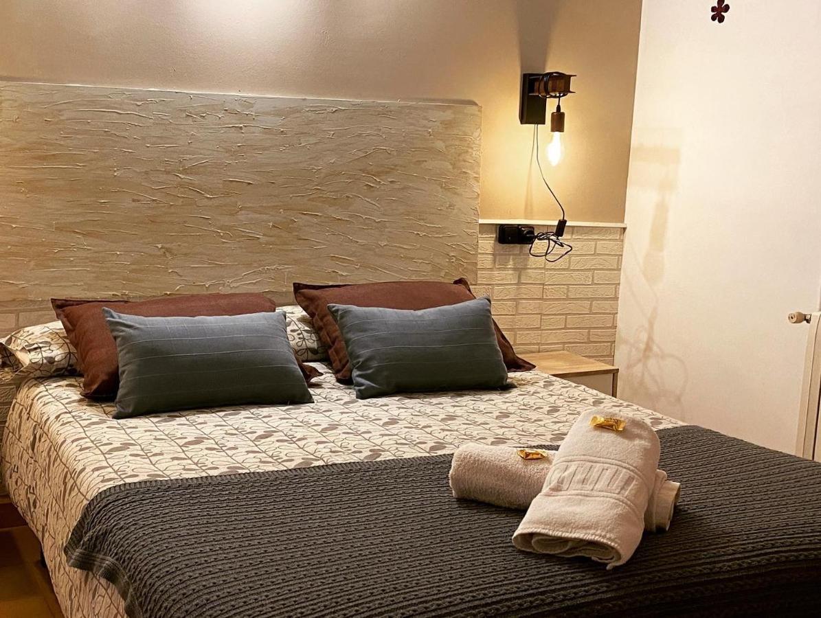 Hostal La Cuineta De Cal Triuet Gósol Εξωτερικό φωτογραφία