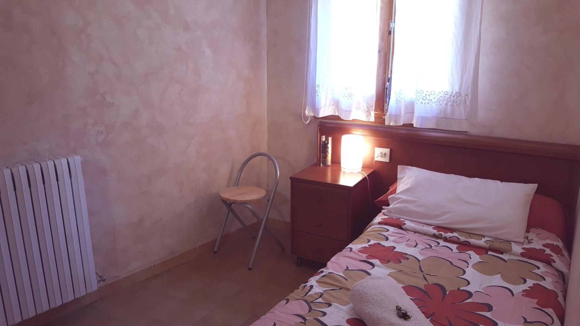 Hostal La Cuineta De Cal Triuet Gósol Δωμάτιο φωτογραφία