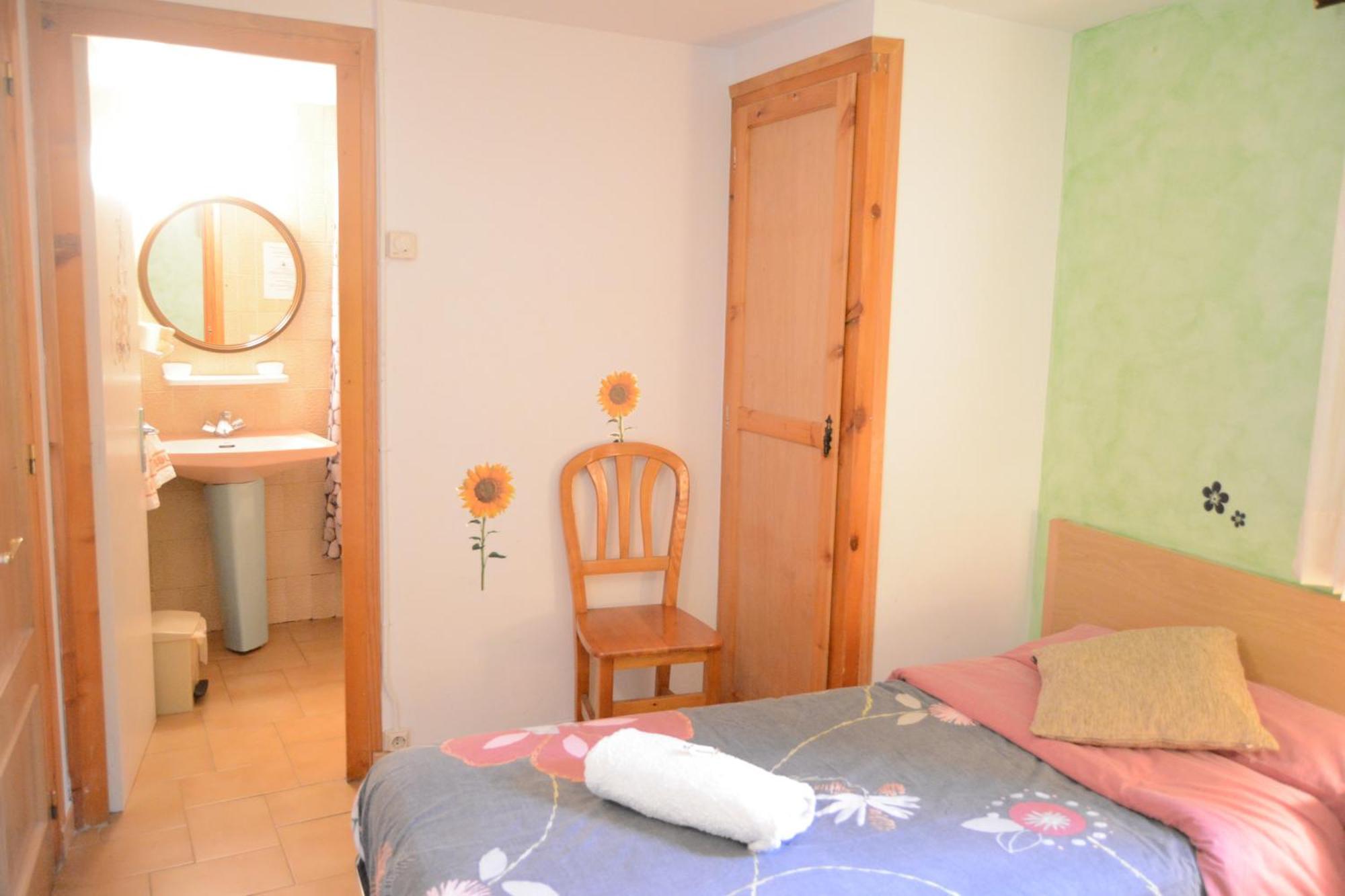 Hostal La Cuineta De Cal Triuet Gósol Δωμάτιο φωτογραφία