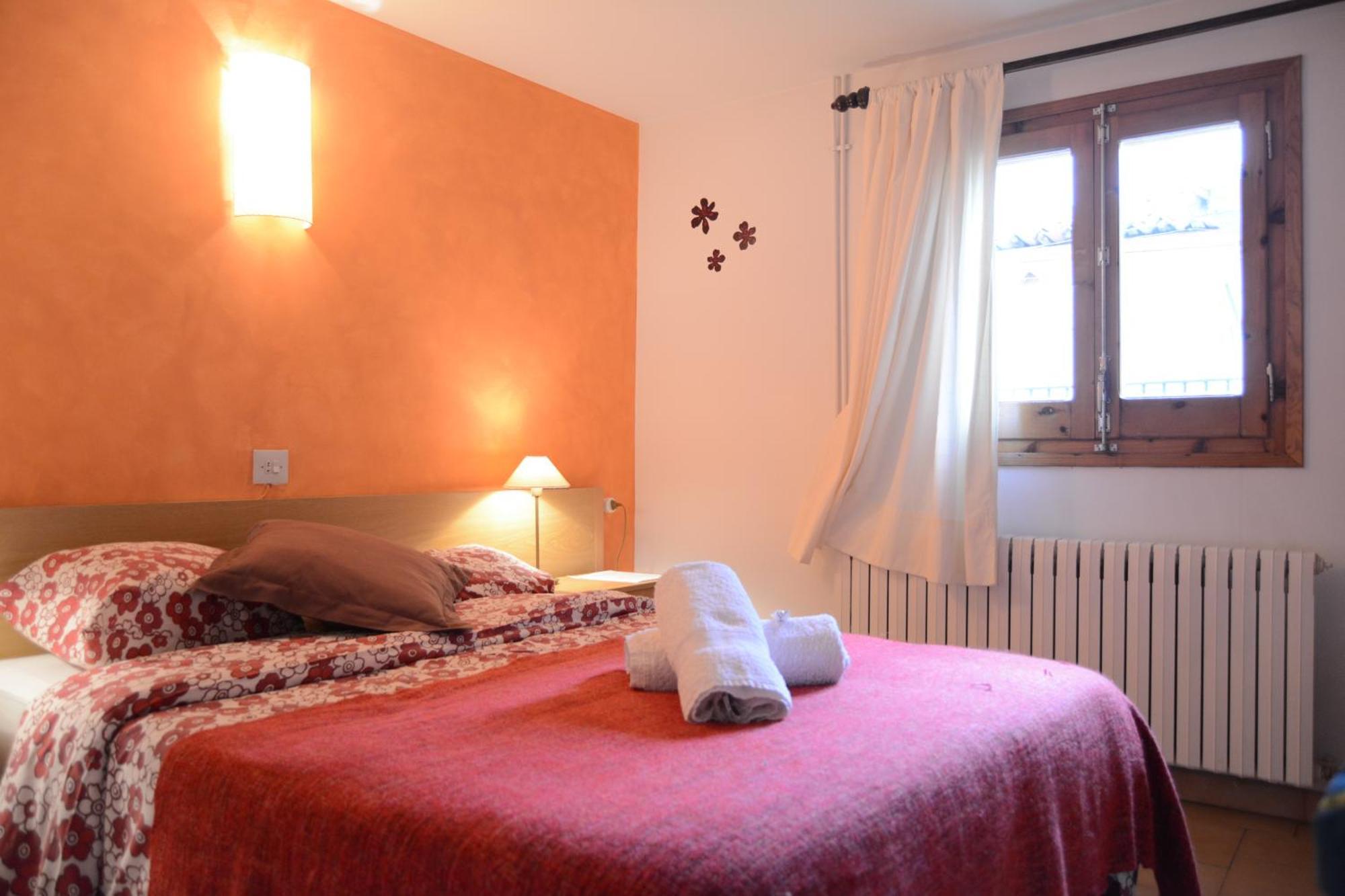 Hostal La Cuineta De Cal Triuet Gósol Δωμάτιο φωτογραφία